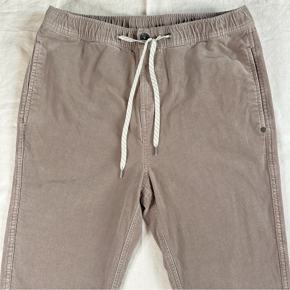 Vuori Men’s Optimist Corduroy Pants in Walnut Light Brown Size Large Style V440 - Picture 3 of 11